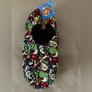 Super Mario Fuzzy Babba Slipper Socks